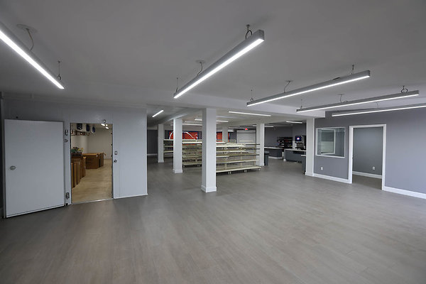 850A Interior 0211