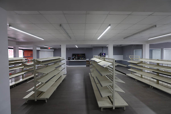 850A Interior2 0191