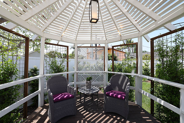 020B Gazebo 0130