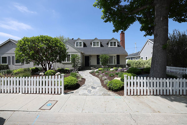 020B Front Ext 0102