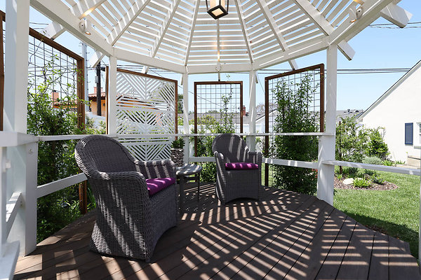020B Gazebo 0134