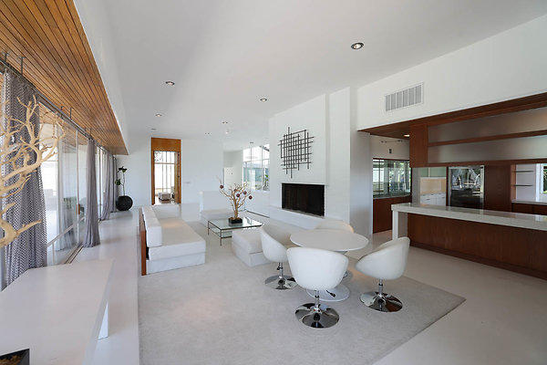 092A Family Room 0220