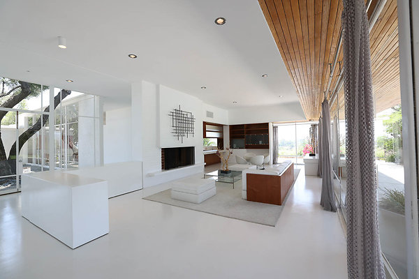 092A Family Room 0216