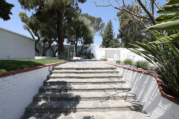 092A Front Steps 0024