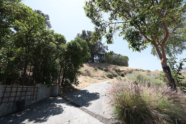 092A Driveway to Dirt Pad1 0290