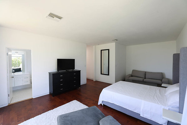 092A Bedroom3 0275