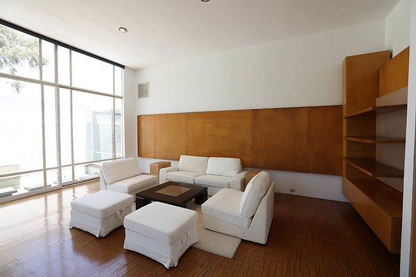092A Living Room 0206