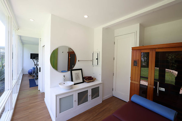 092A Gym House 0088