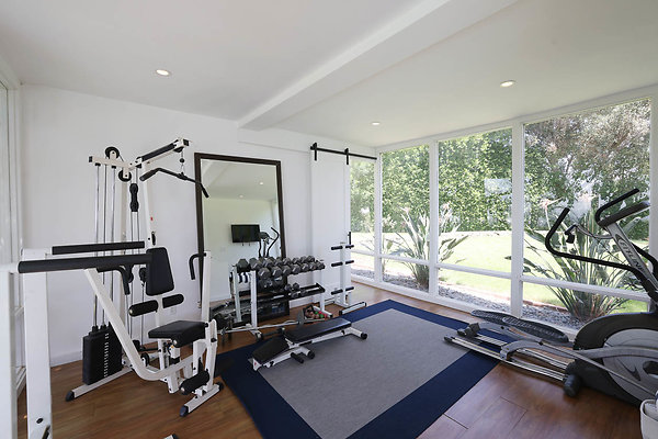 092A Gym House 0076