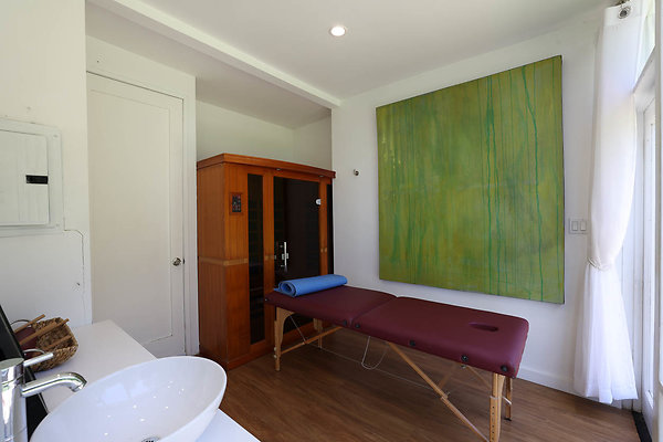 092A Gym House 0087