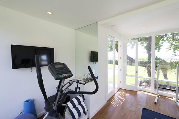 092A Gym House 0083