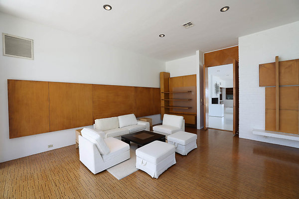 092A Living Room 0204