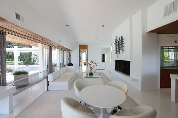 092A Family Room 0221