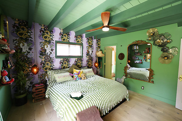 010B Master Bedroom 0055