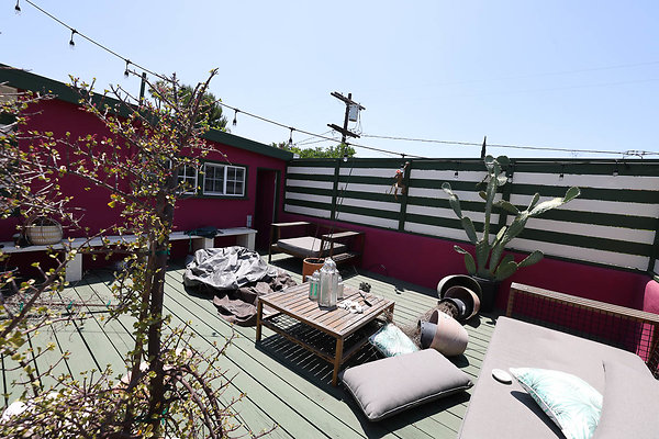 010B Rooftop Deck 0083