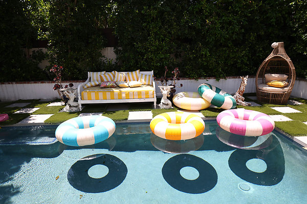 010B Pool 0107