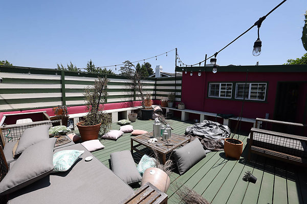 010B Rooftop Deck 0084