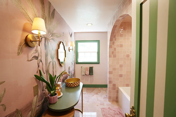 010B Bedroom Hallway Bathroom 0030