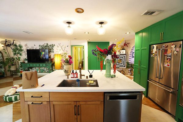 010B Kitchen4 0015