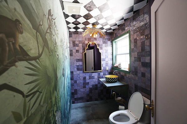 010B Powder Room 0072