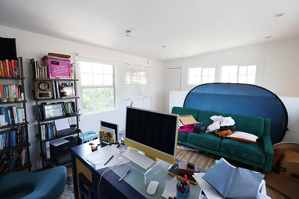 010B Office 0079