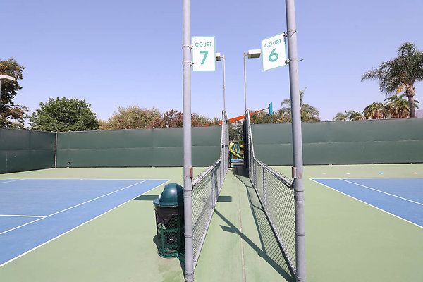 Courts 6-7 0162