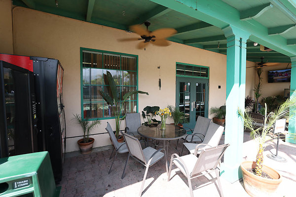 Patio 0068