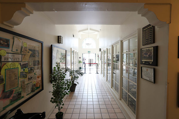 Hallway 0034