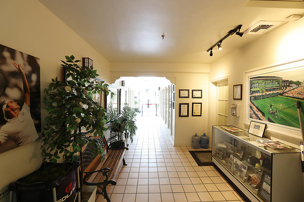 Hallway 0036