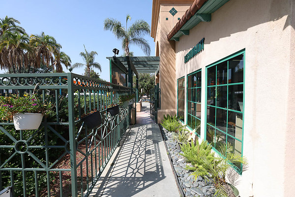 Cafe Sidewalk 0063