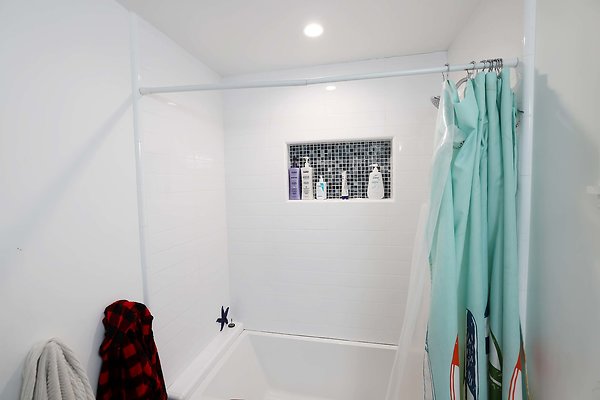 166B Boys Bedroom Bathroom 0120