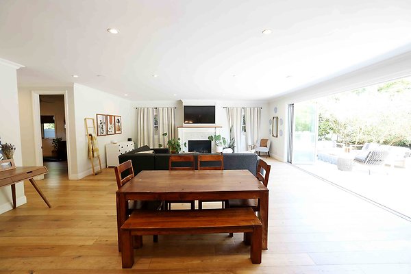 166B Dining Room 0029