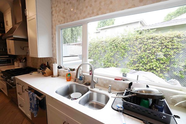 335A Kitchen 0055