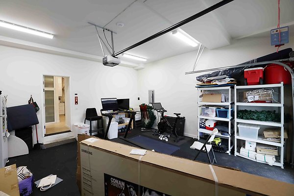 335A Garage 0073