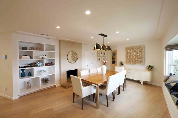 335A Dining Room 0001