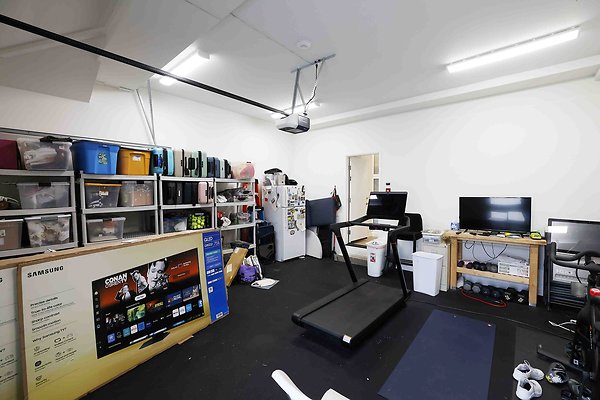 335A Garage 0070