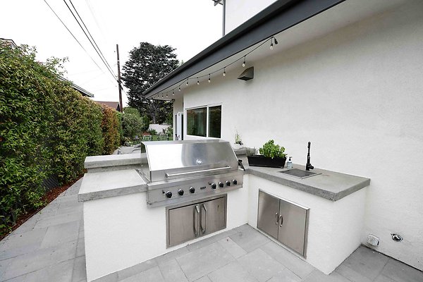 335A Backyard BBQ 0078