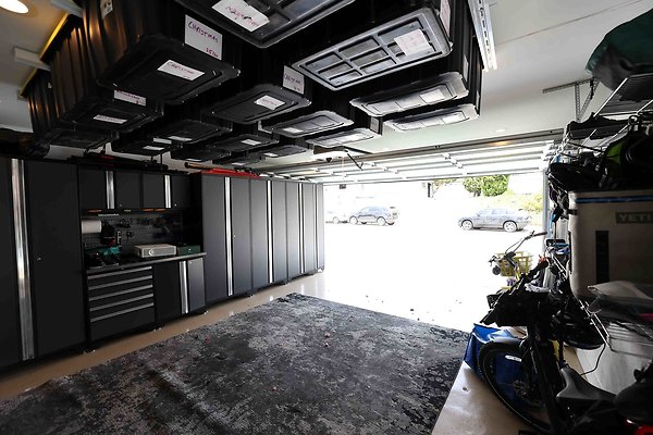 475C Garage 0201