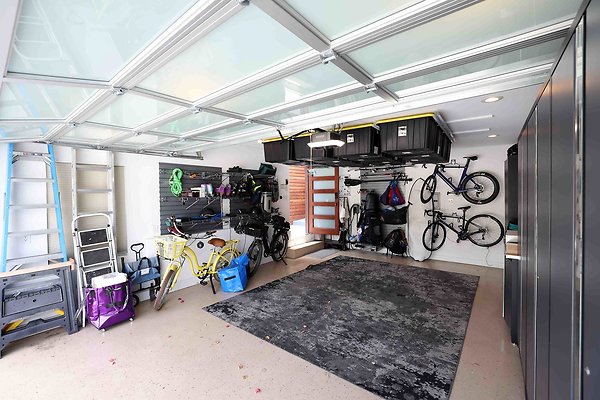 475C Garage 0199