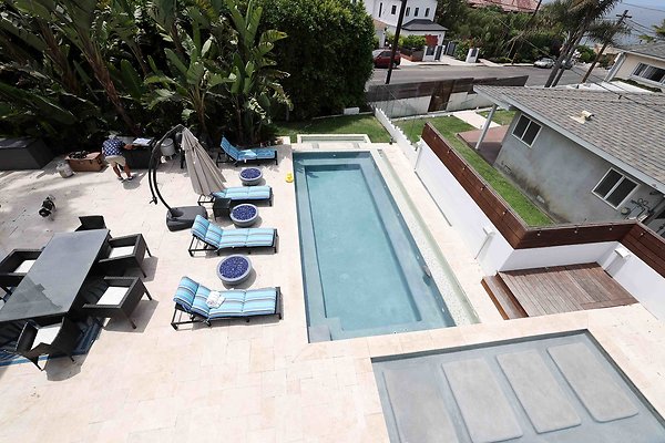 475C Hot Tub from 2nd Floor Master Bedroom Deck 0155