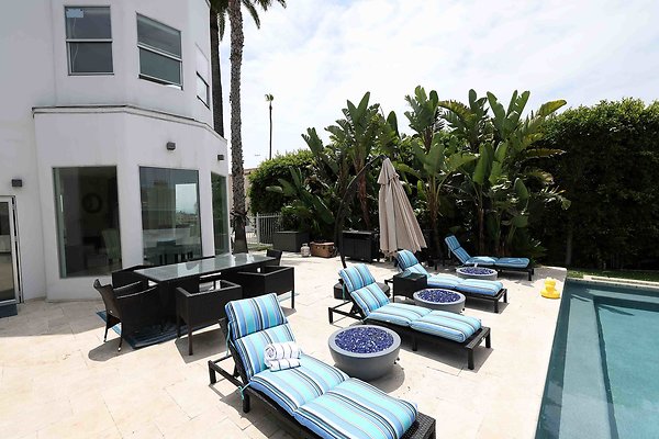 475C Patio 0160