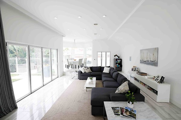 475C Family Room 0043