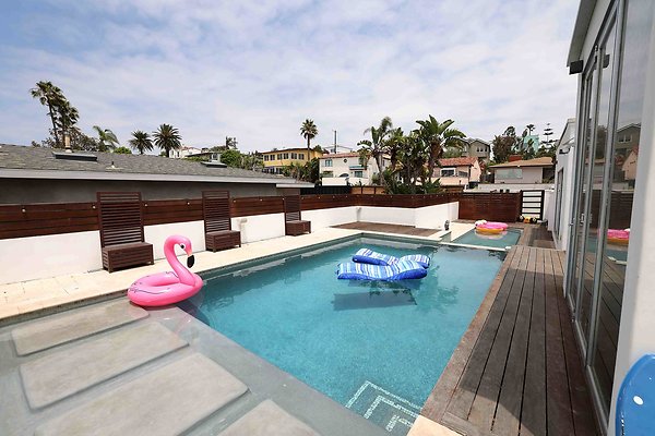 475C Pool 0173