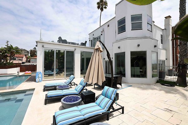 475C Patio 0161