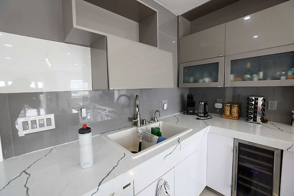 475C Kitchen 0073