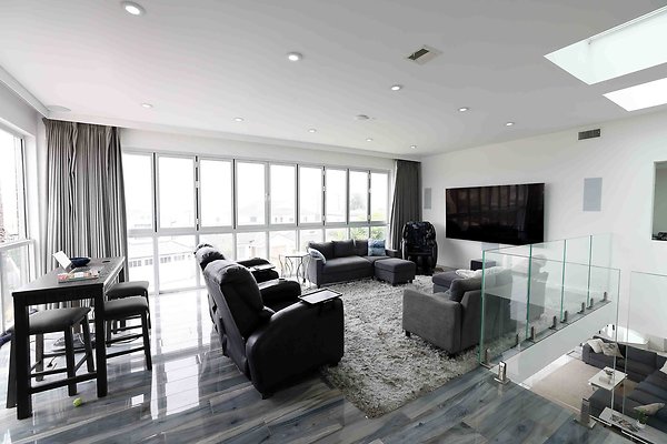 475C Media Room