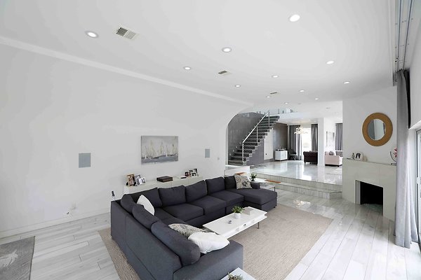 475C Family Room 0046