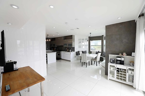 475C Breakfast Nook 0056