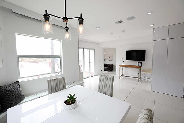 475C Breakfast Nook 0059