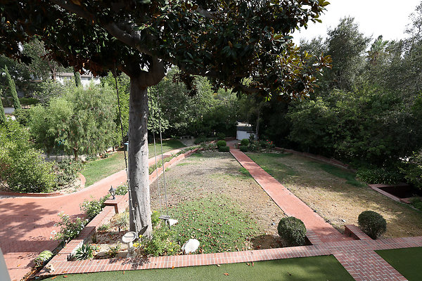 Front Driveway from Front Balcony 0214